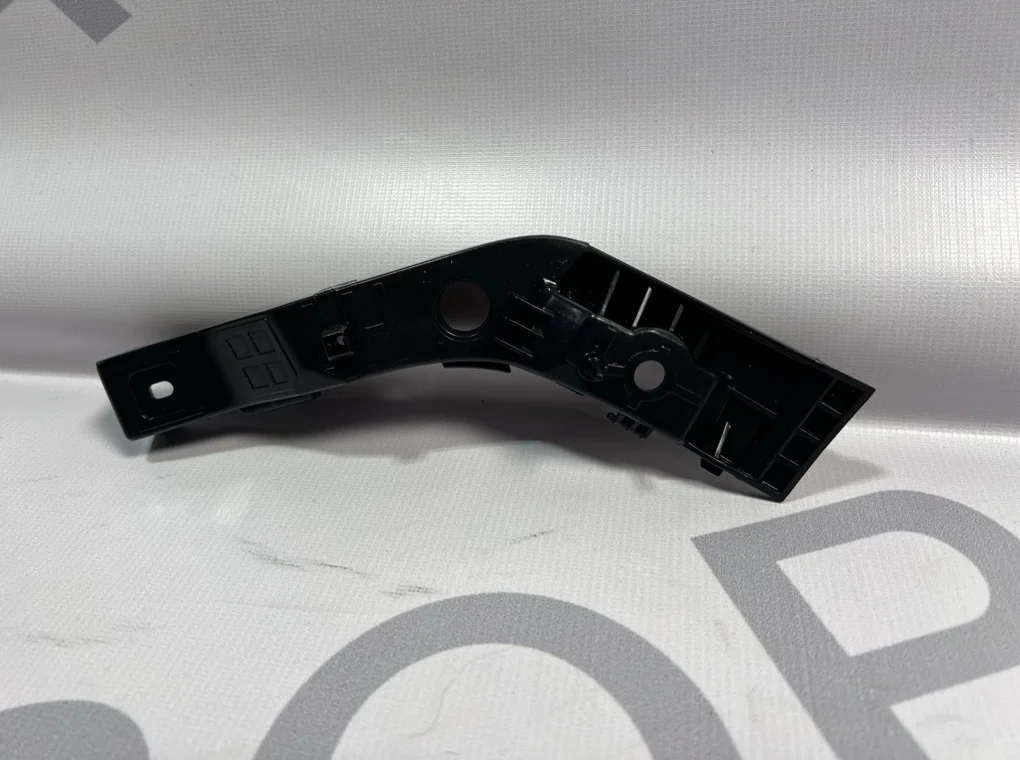 Кронштейн переднего бампера правый Hyundai i30 2007-2012 - миниатюра 3