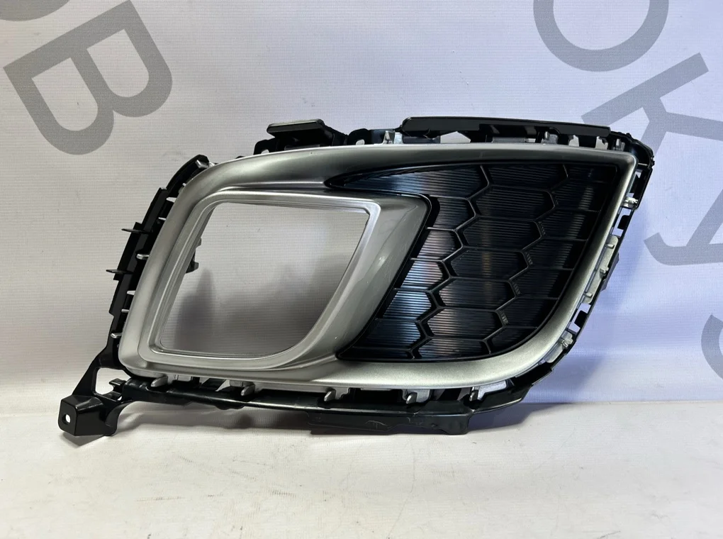 Рамка противотуманной фары левой Mazda 6 2007-2012 - изображение 1