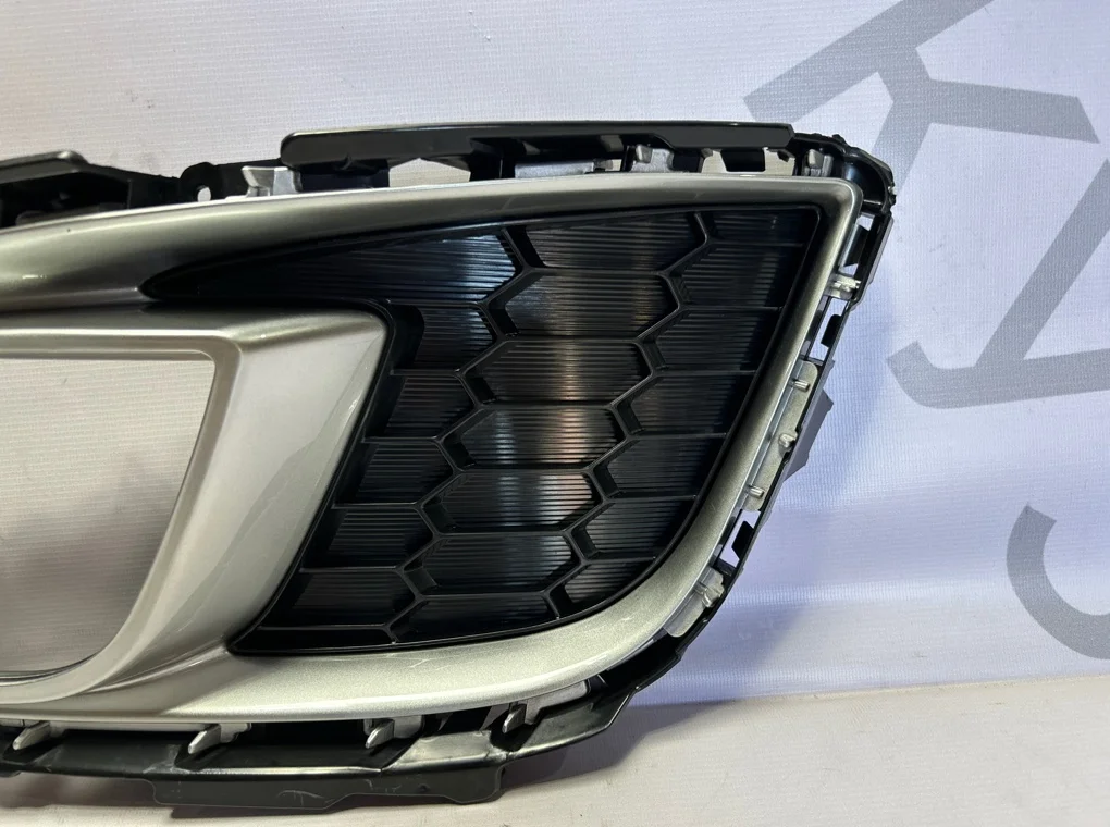 Рамка противотуманной фары левой Mazda 6 2007-2012 - миниатюра 4