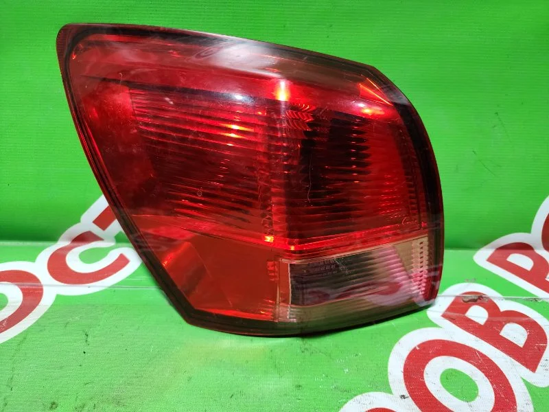 Фонарь задний левый наружный Nissan Qashqai 2008 - изображение 1