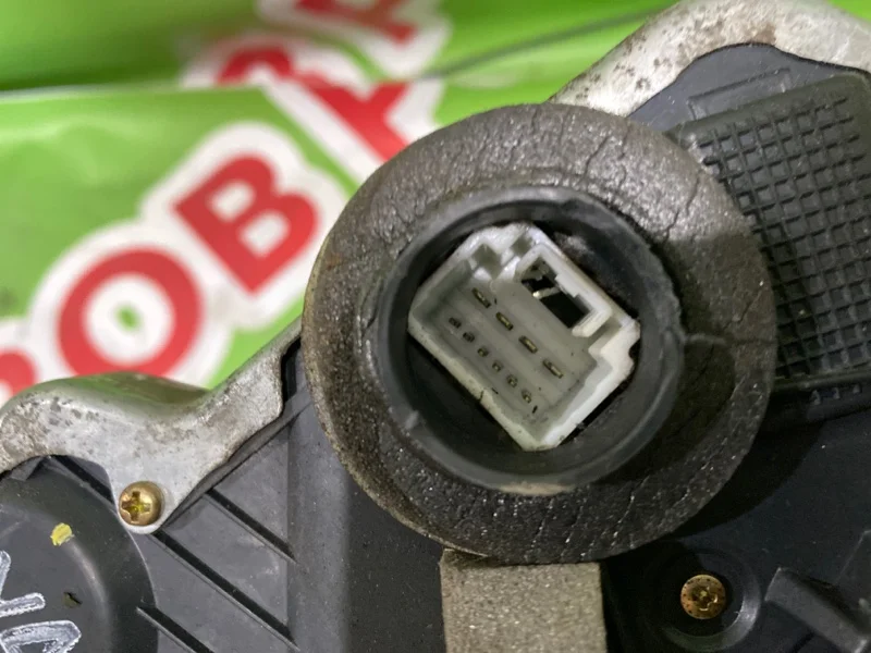 Замок двери передней левой Toyota Avensis 2003-2008 - миниатюра 3