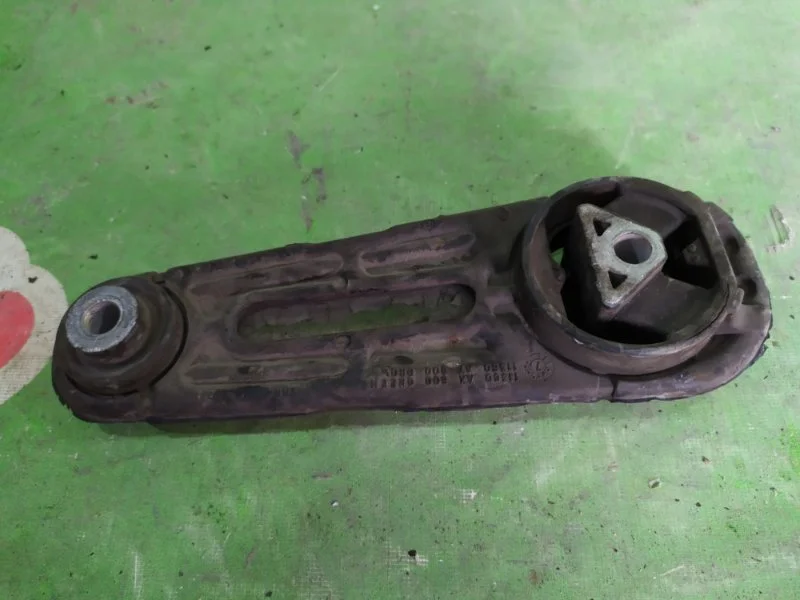Опора (подушка) двигателя задняя Nissan Note 2006 - миниатюра 5