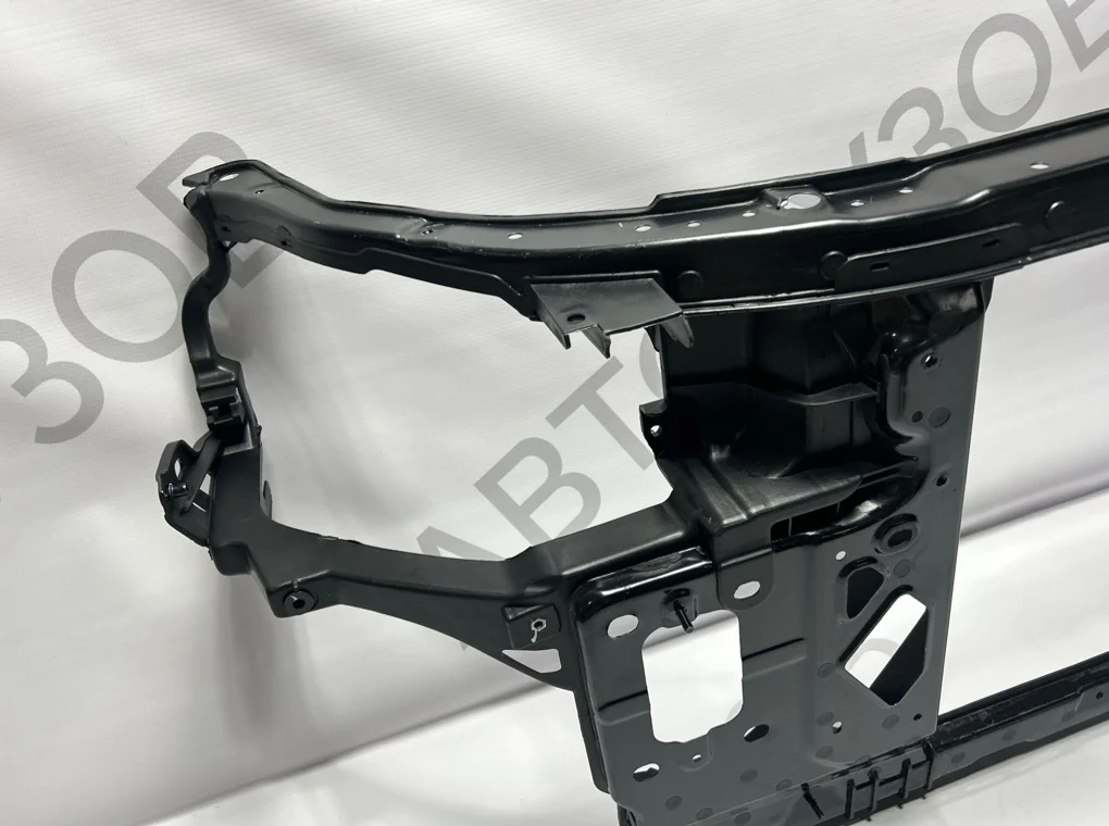 Панель передняя (телевизор) Hyundai i30 2007-2009 - миниатюра 3