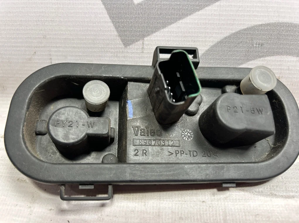 Плата фонаря заднего правого Nissan Qashqai 2006-2010 - миниатюра 4