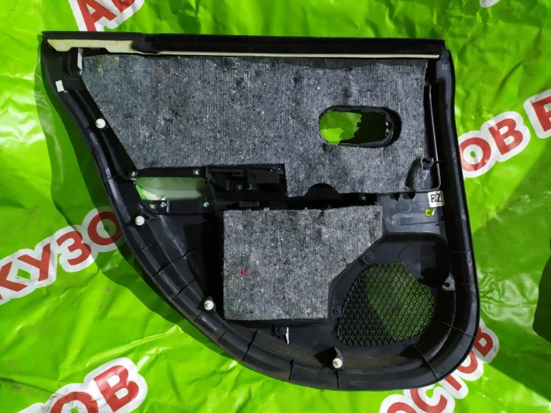 Обшивка двери задней правой Nissan Tiida 2007-2014 - миниатюра 5