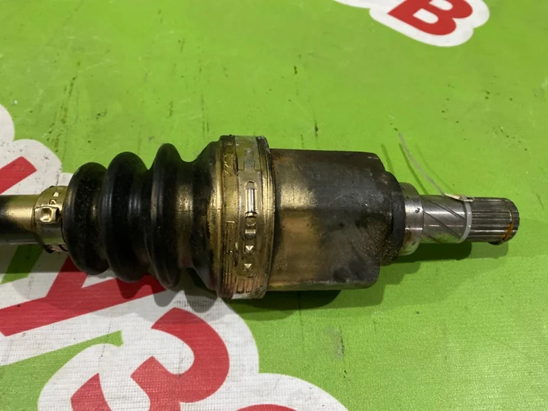 Полуось (привод) передняя правая Nissan Tiida 2007-2014 - миниатюра 2