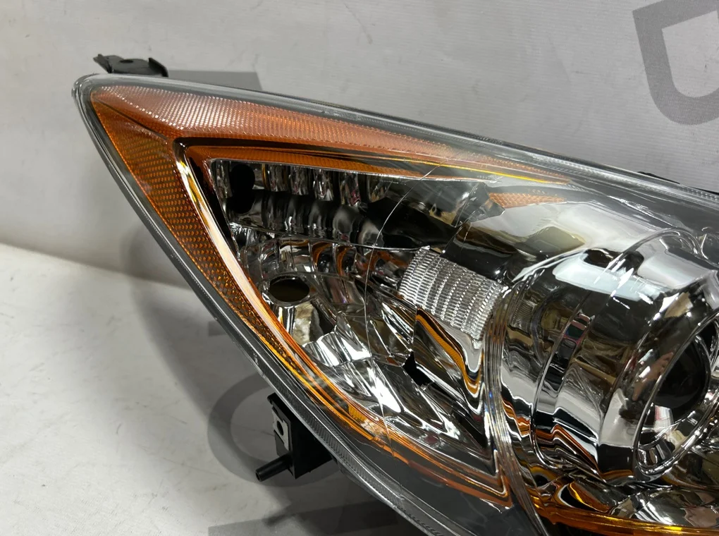 Фара правая Mazda 3 2009-2013 - миниатюра 4