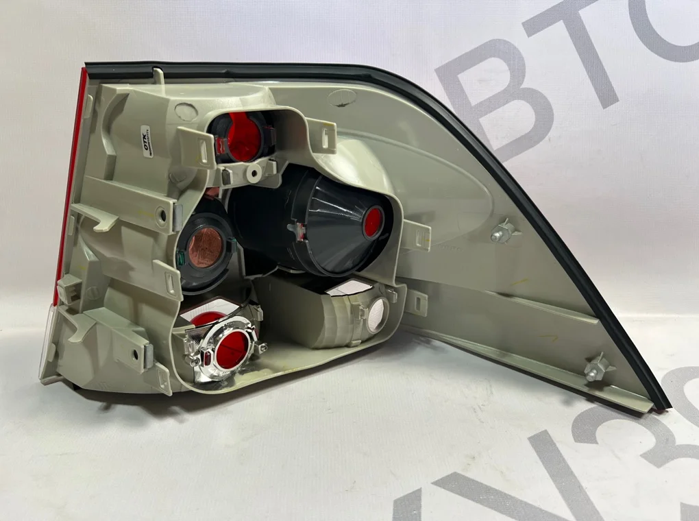 Фонарь задний левый Opel Astra 2007-2010 - миниатюра 8