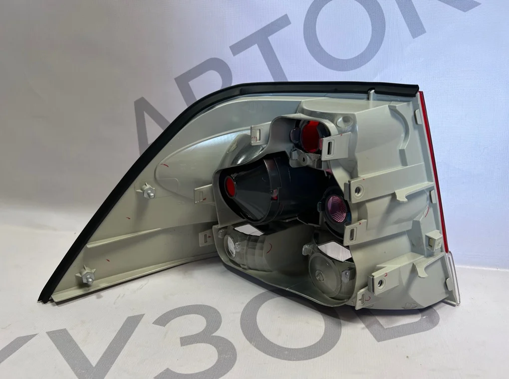 Фонарь задний правый Opel Astra 2007-2010 - миниатюра 6