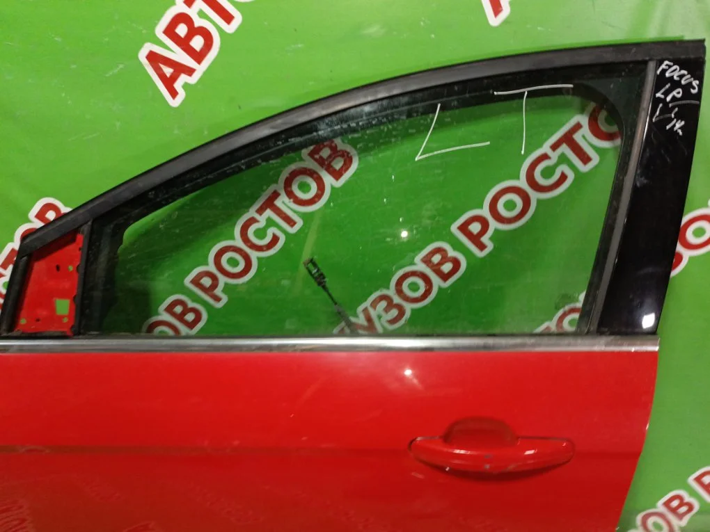 Дверь передняя левая Ford Focus 2011-2019 - миниатюра 3