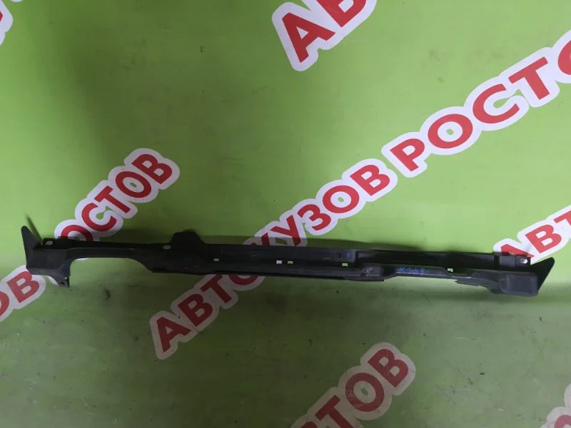 Кронштейн заднего бампера Nissan Note 2006 - изображение 1