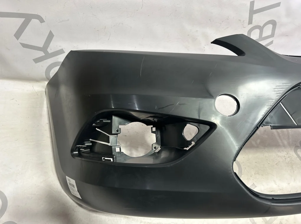 Бампер передний Ford Focus 2008-2011 - миниатюра 3
