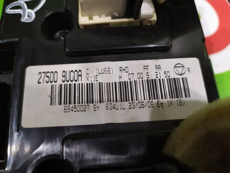 Блок управления климатической установкой Nissan Note 2006 - миниатюра 7