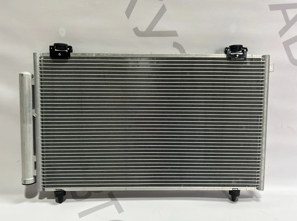 Радиатор кондиционера Toyota Avensis 2003-2008 - миниатюра 8