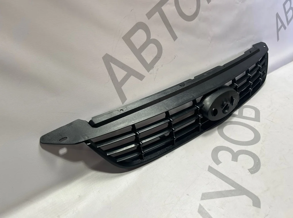 Решетка радиатора Ford Focus 2008-2011 - миниатюра 3