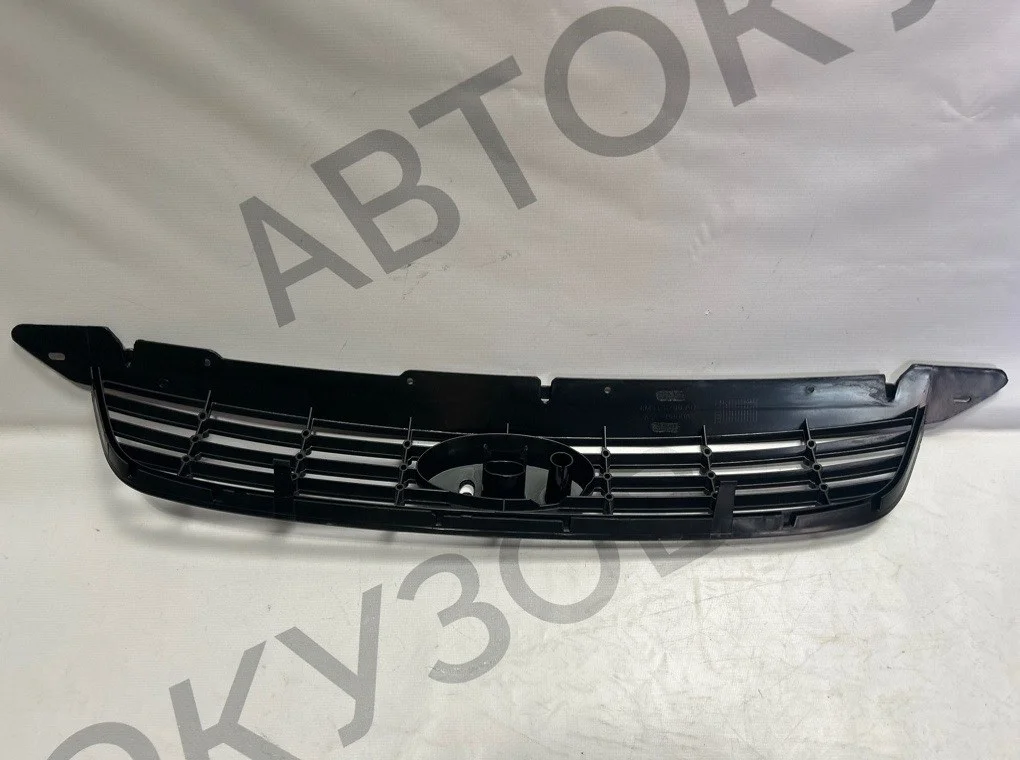 Решетка радиатора Ford Focus 2008-2011 - миниатюра 8