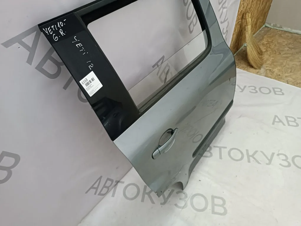 Дверь задняя правая Skoda Yeti 2009- - миниатюра 2