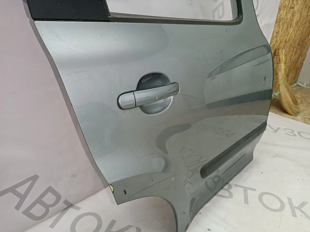 Дверь задняя правая Skoda Yeti 2009- - миниатюра 3