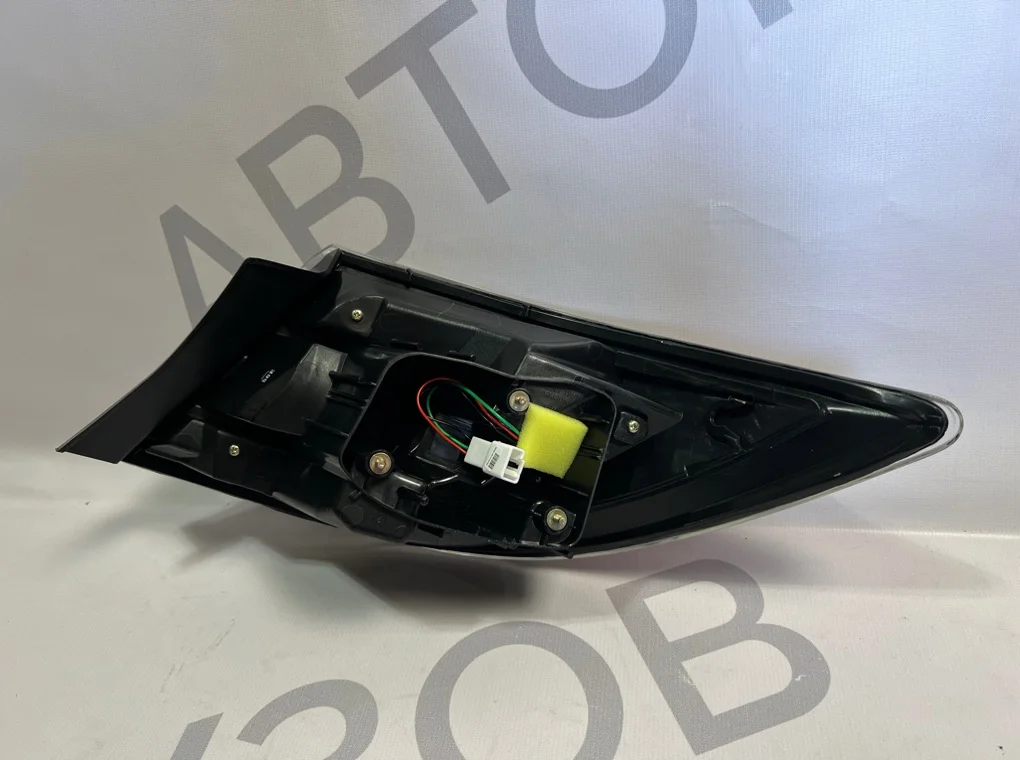 Фонарь задний левый наружный Mazda 6 2007-2009 - миниатюра 8