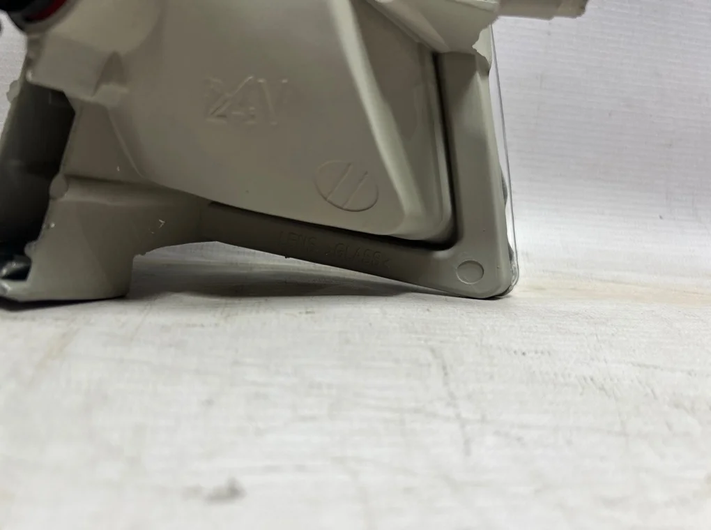 Фара противотуманная левая Mazda 6 2007-2009 - миниатюра 7