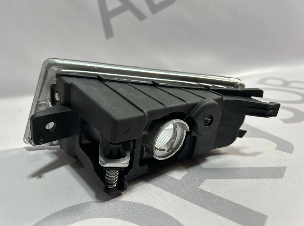 Фара противотуманная правая Honda Civic 2006-2008 - миниатюра 5