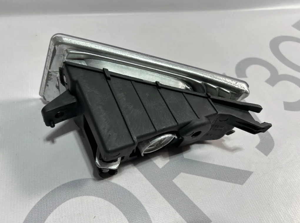 Фара противотуманная правая Honda Civic 2006-2008 - миниатюра 6
