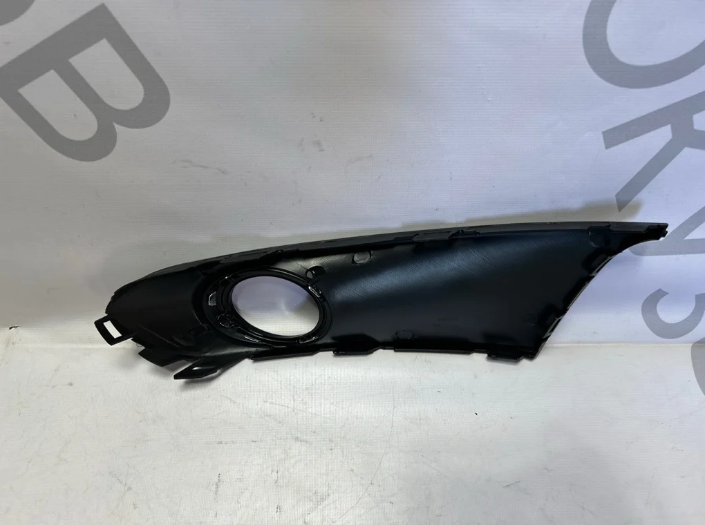 Рамка противотуманной фары правой Volkswagen Polo 2010-2014 - миниатюра 6
