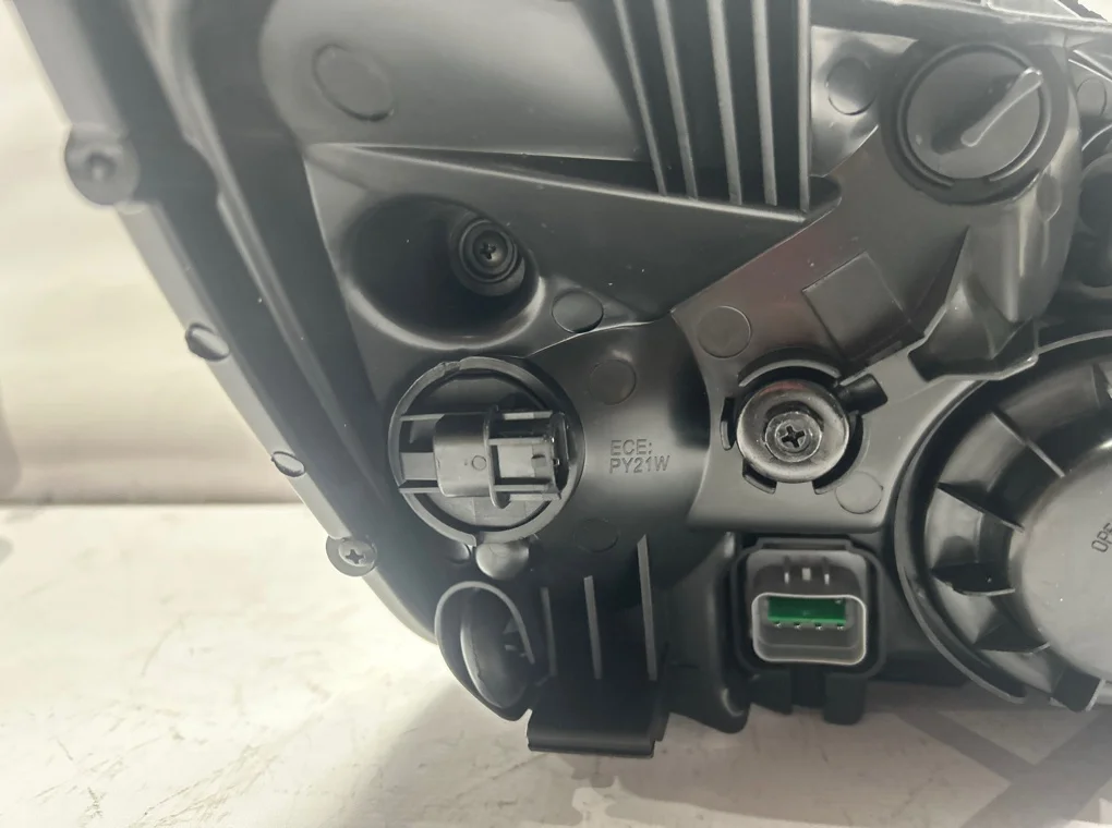Фара левая Kia Rio 2009-2011 - миниатюра 8