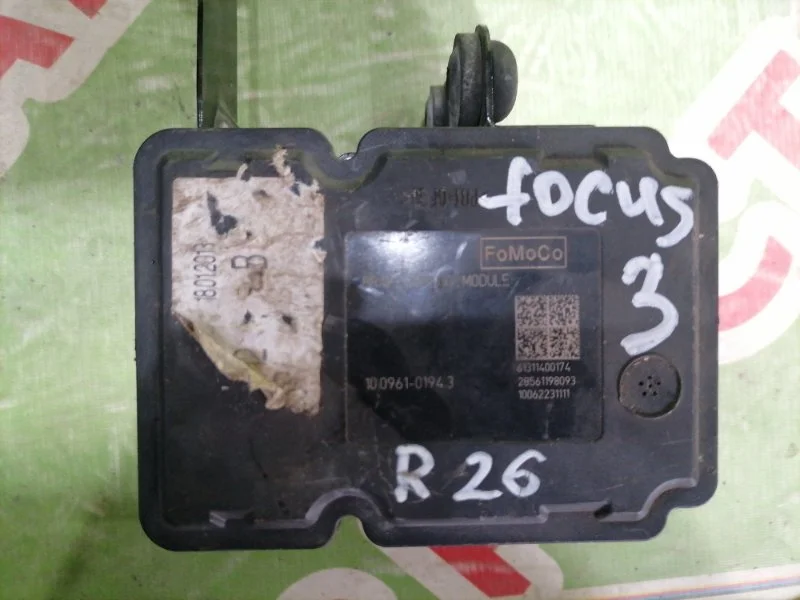Блок ABS (насос) Ford Focus 2012 - миниатюра 4