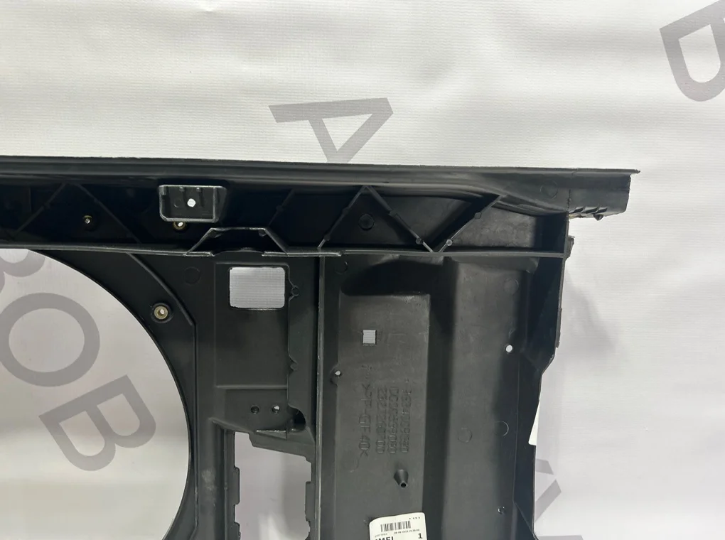 Панель передняя (телевизор) Peugeot 408 2012- - миниатюра 8