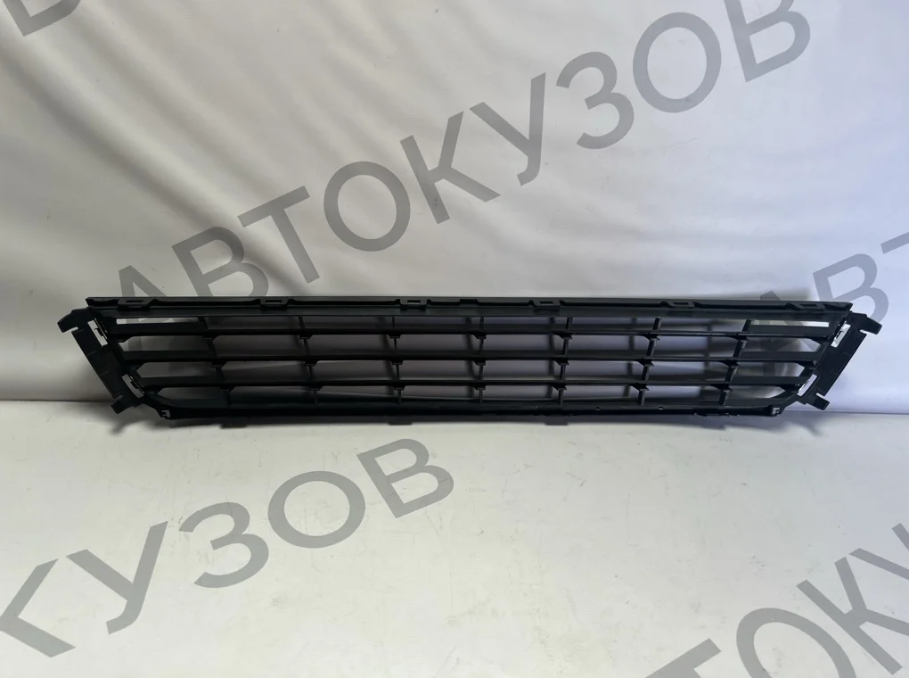 Решетка в бампер центральная Volkswagen Polo 2010-2014 - миниатюра 7
