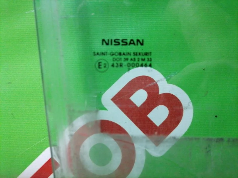 Стекло двери передней правой Nissan Note 2006-2013 - миниатюра 2