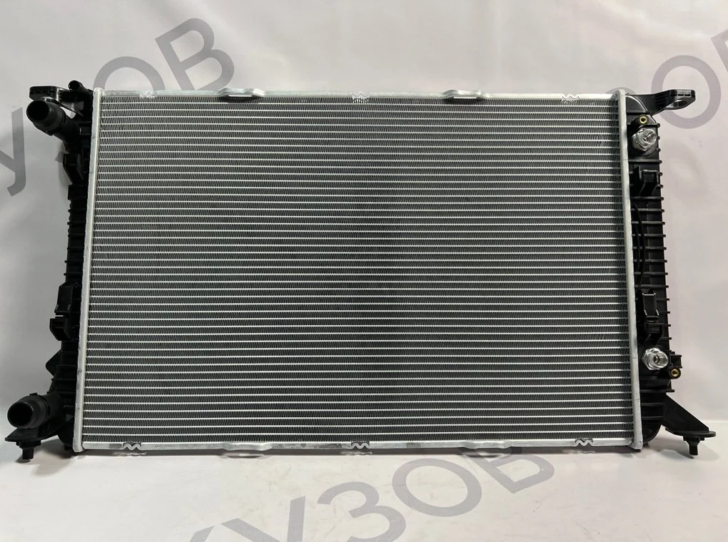 Радиатор охлаждения Audi A4 2007-2015 - миниатюра 5