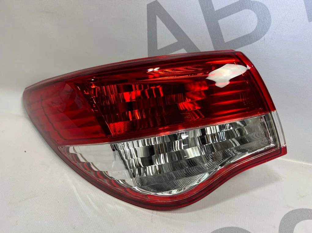 Фонарь задний левый наружный Nissan Almera 2013-2020 - миниатюра 3