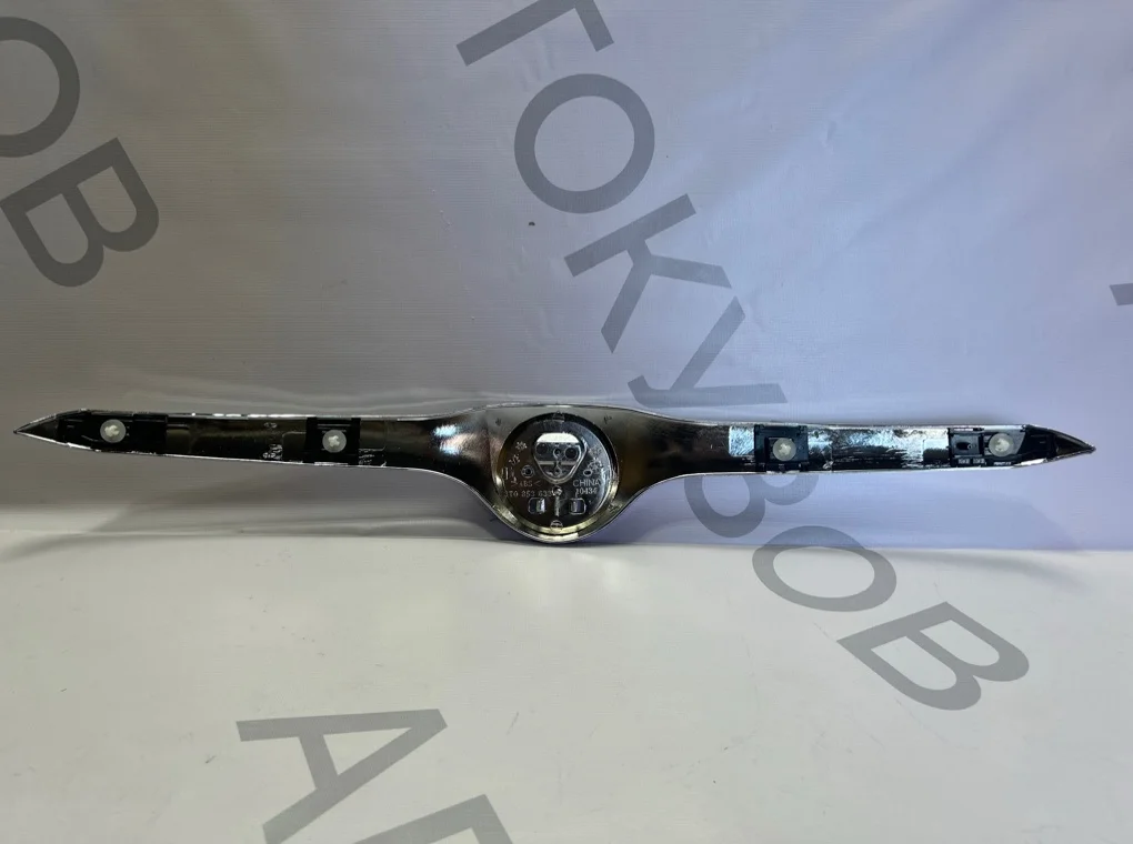 Молдинг капота Skoda Superb 2008-2013 - миниатюра 6