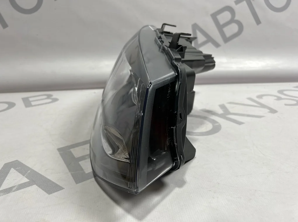 Фара правая Volkswagen Polo 2011-2015 - миниатюра 6
