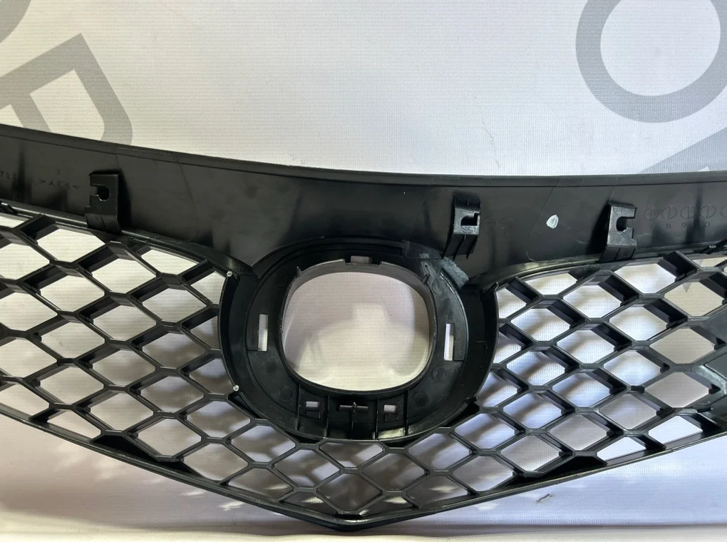 Решетка радиатора Mazda 3 2007-2009 - миниатюра 8