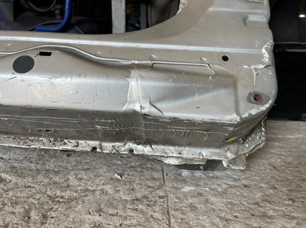 Порог правый Toyota Avensis 2003-2008 - миниатюра 5