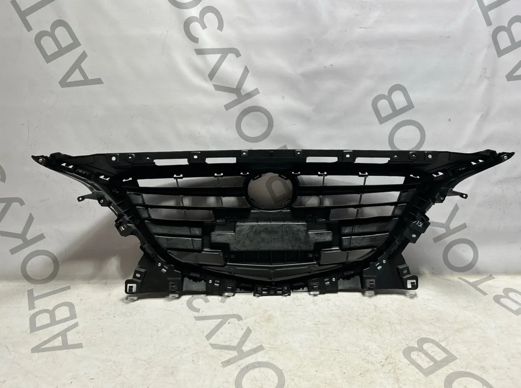 Решетка радиатора Mazda 3 2013-2015 - миниатюра 8