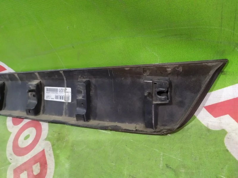 Накладка двери задней правой Volvo XC60 2008-2014 - миниатюра 7