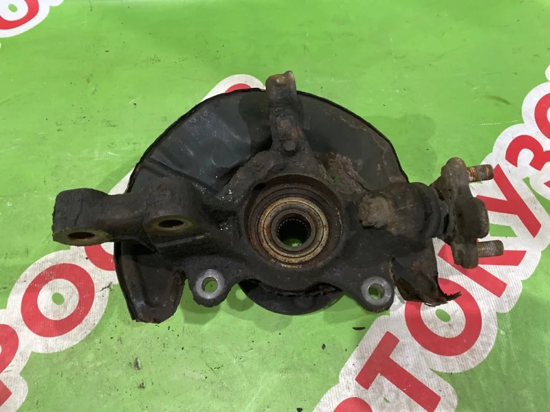 Кулак поворотный передний правый Toyota Avensis 2003 - миниатюра 2