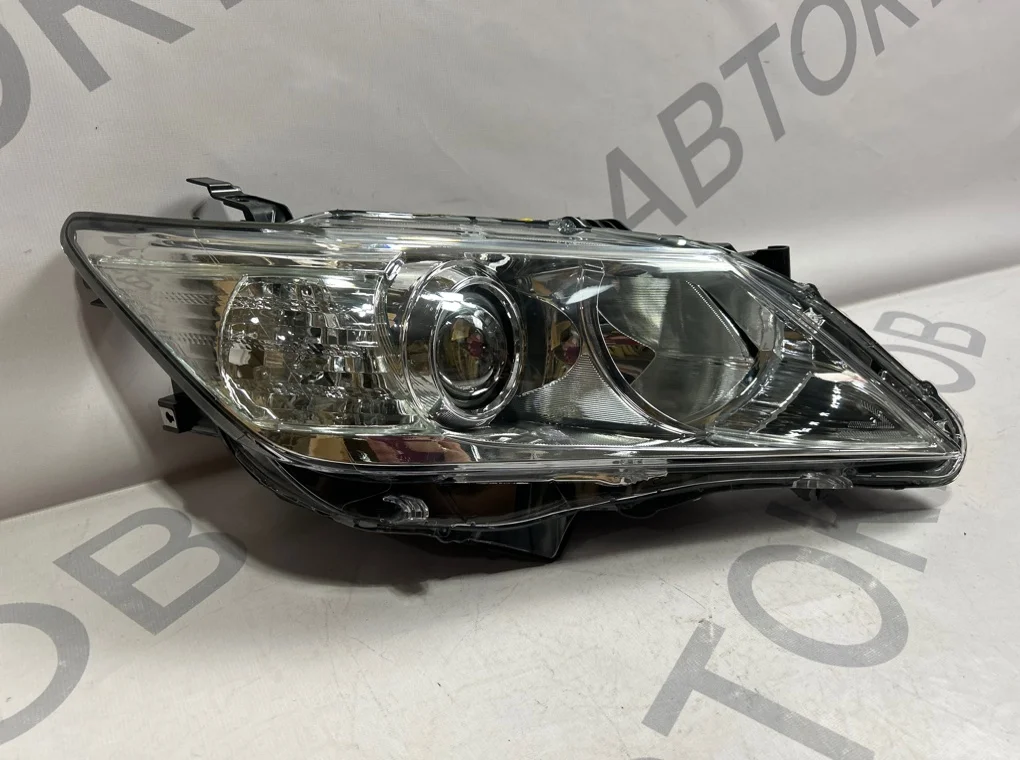 Фара правая Toyota Camry 2011-2014 - миниатюра 3