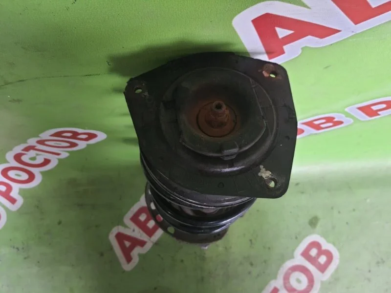 Опора переднего амортизатора левая Nissan Note 2006-2014