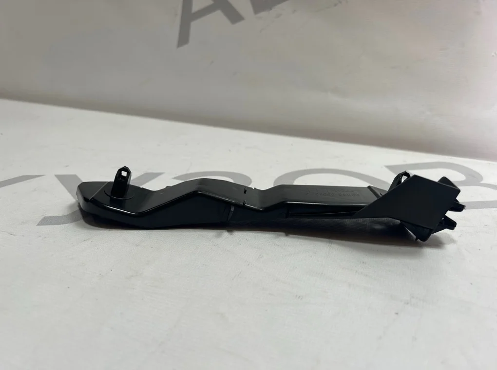 Кронштейн переднего бампера левый Toyota Avensis 2003-2008 - миниатюра 5