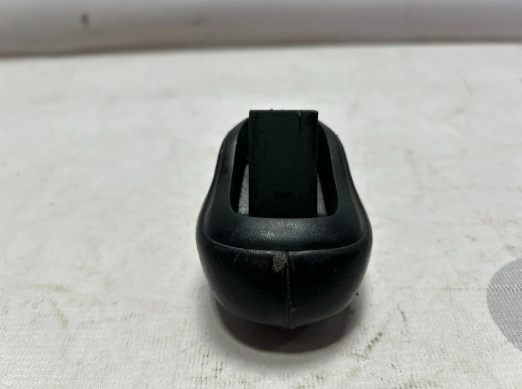 Рукоятка кулисы КПП Kia Ceed 2007-2012 - миниатюра 6