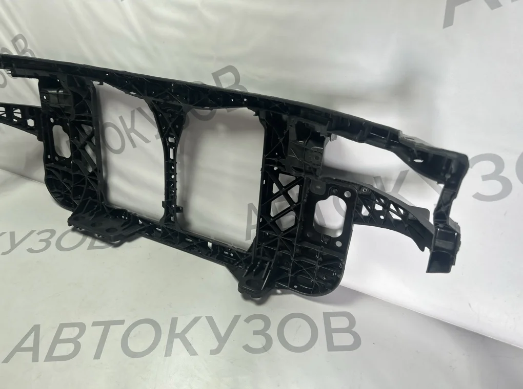 Панель передняя (телевизор) Kia Ceed 2007-2012 - миниатюра 9