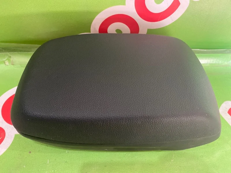 Подлокотник Hyundai i30 2012-2017 - миниатюра 6