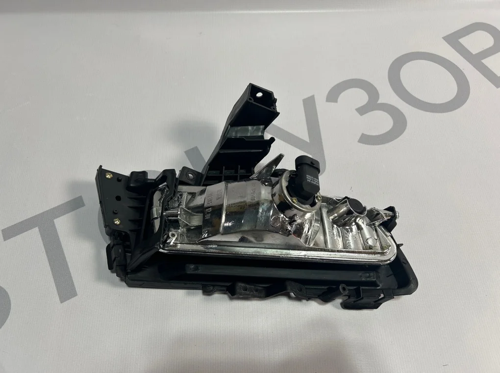 Фара противотуманная левая Mazda 3 2007-2009 - миниатюра 6