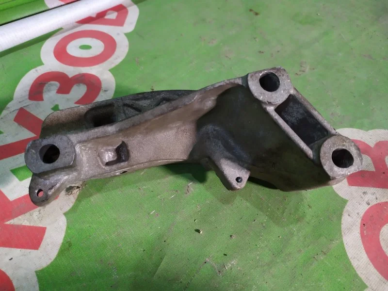 Кронштейн опоры двигателя Nissan Qashqai 2006-2013 - миниатюра 3