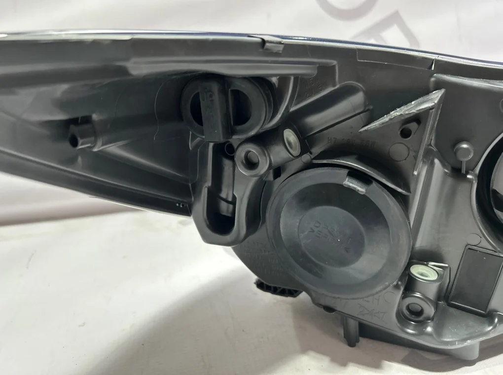 Фара левая Ford Focus 2011-2015 - миниатюра 8